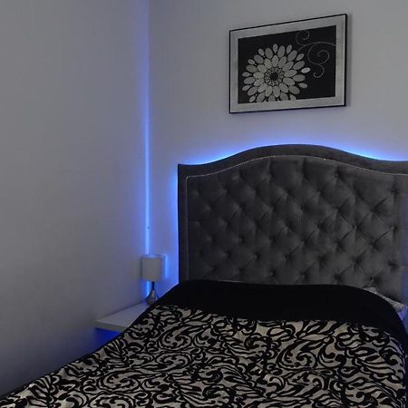 Apartament Neon Gdynia Extérieur photo
