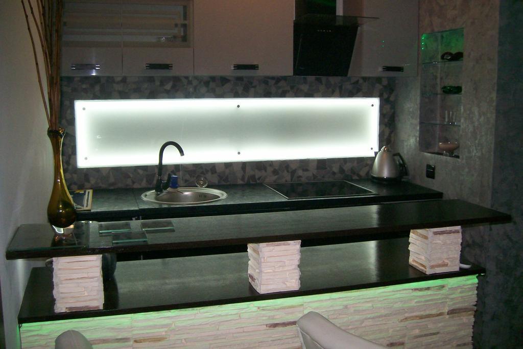 Apartament Neon Gdynia Chambre photo